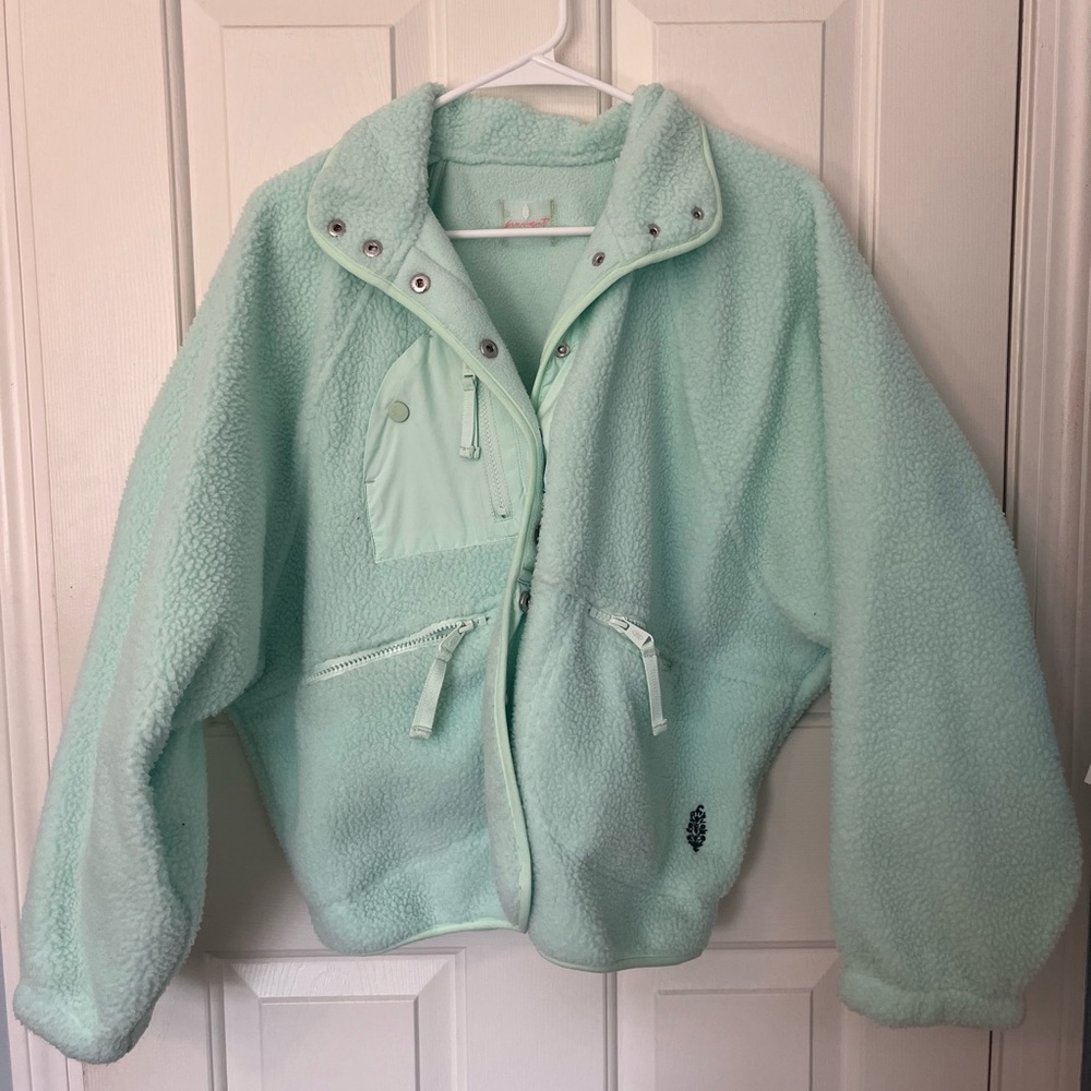 FP Movement by Free People Hit the Slopes Fleece Jacket in Pistachio
